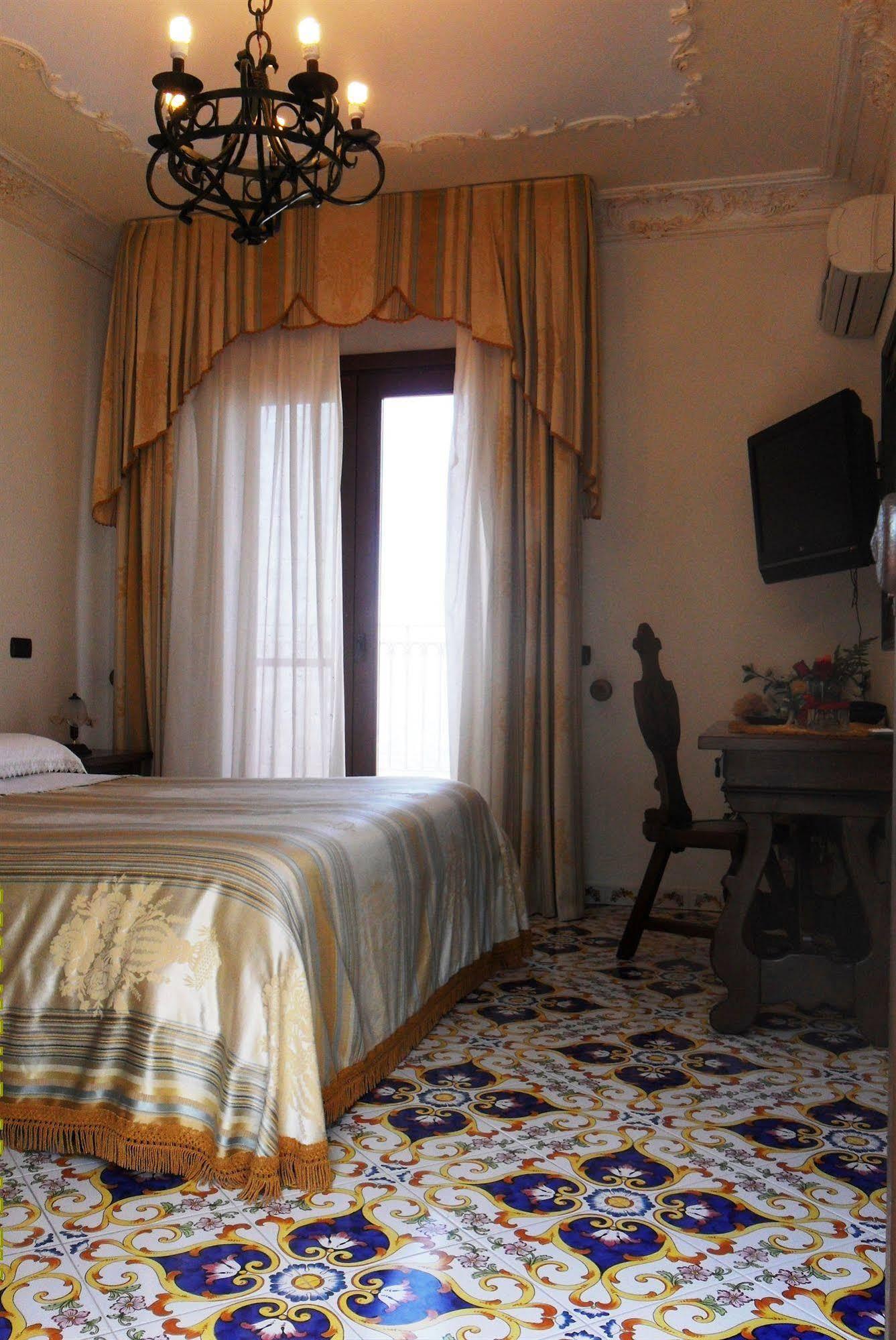 Villa Palmentiello SantʼAntonio Abate Esterno foto