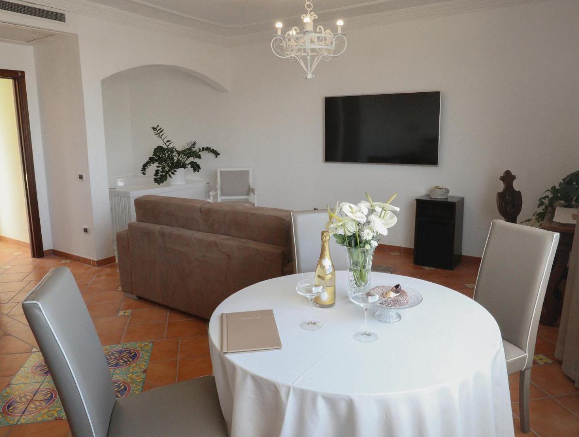 Villa Palmentiello SantʼAntonio Abate Esterno foto