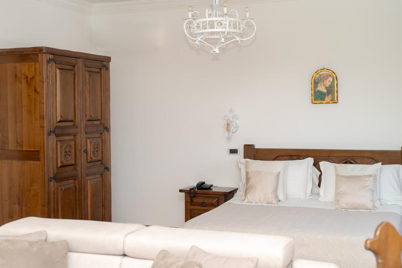 Villa Palmentiello SantʼAntonio Abate Esterno foto
