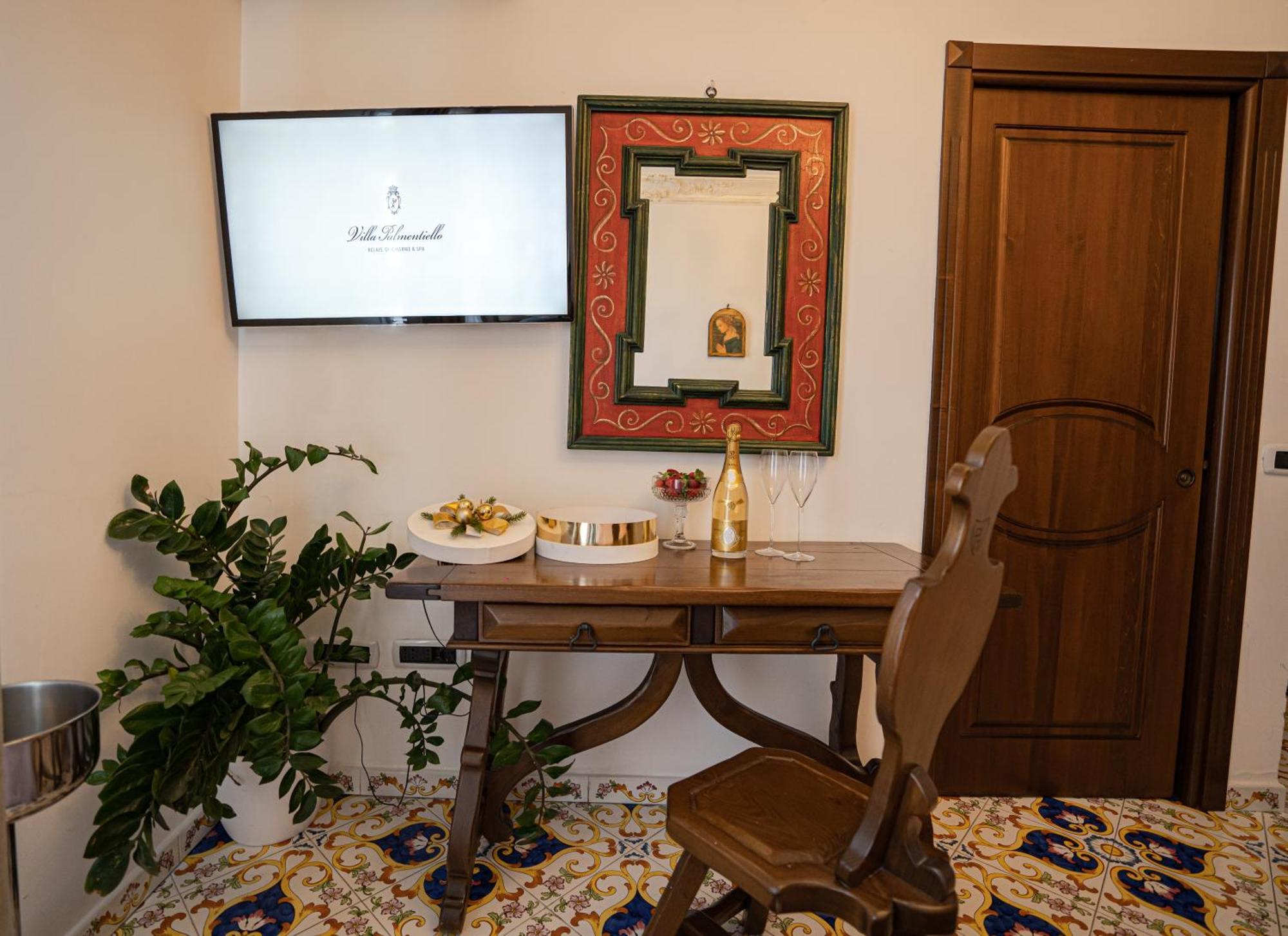 Villa Palmentiello SantʼAntonio Abate Esterno foto